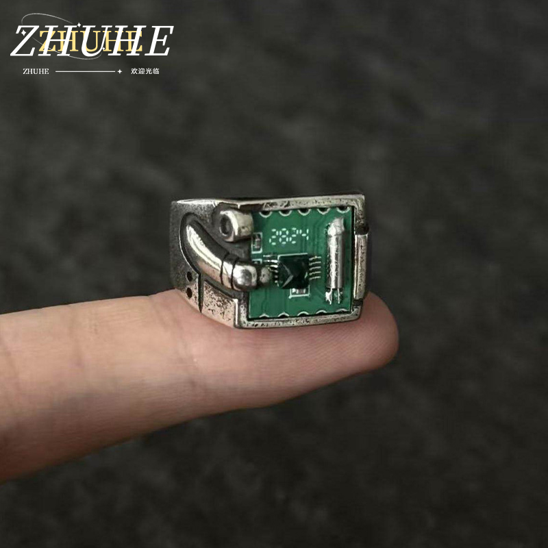 Tech Accessories Industry - Bague à motif PCB inspirée de