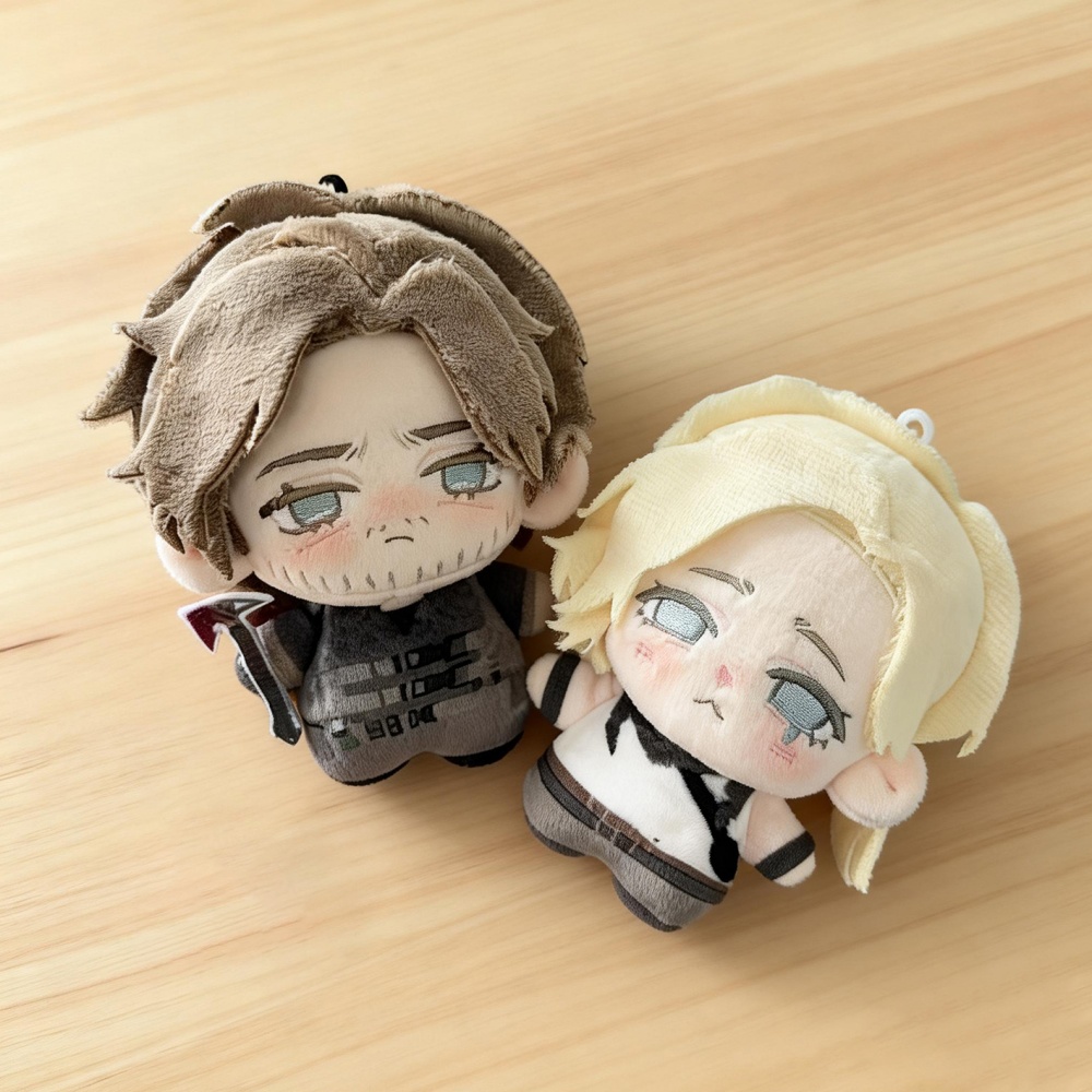 Peluche de cosplay Leon Scott  - Tech Home Accessories avis et prix